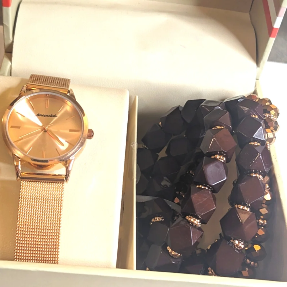 Aeropostale Rose Gold Watch & Bracelet Set –‎ Gift Box (Battery Included)